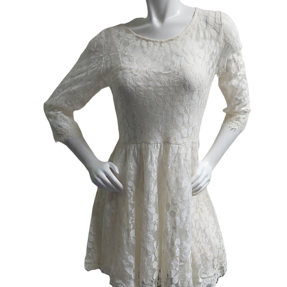 Free People Cream Floral Pattern Lace Dress Size 8 Skater Girl Lined Half Sleeve - Picture 2 of 11